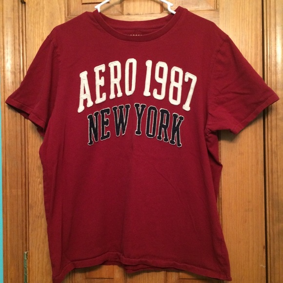 red aeropostale shirt